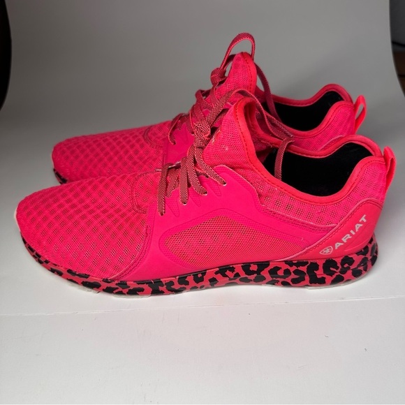 ARIAT Women's Shoes Sneakers Fuse Leopard Bright Pink Mobwife Sz 11 Workout Gym - Picture 7 of 11